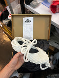 US6.5 - Dura in White